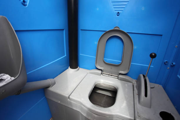 Portable Toilet Options We Offer in Auburn Lake Trails, CA